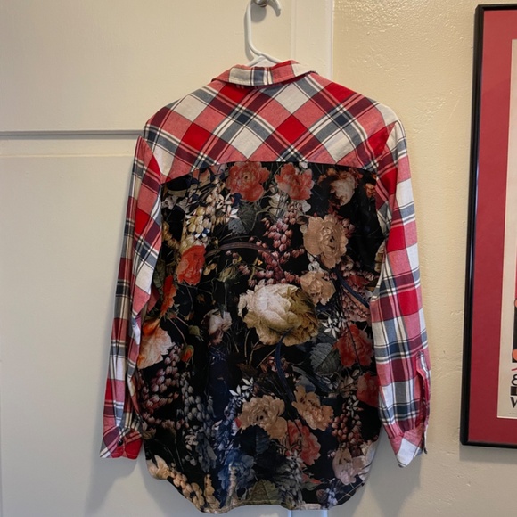 LF Brand floral print flannel button down - Picture 2 of 3